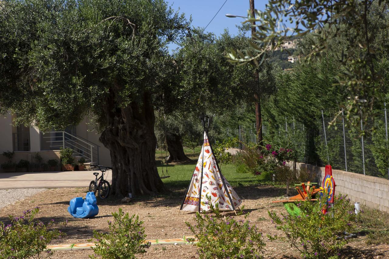 Villa Elionas Apólpena Kültér fotó